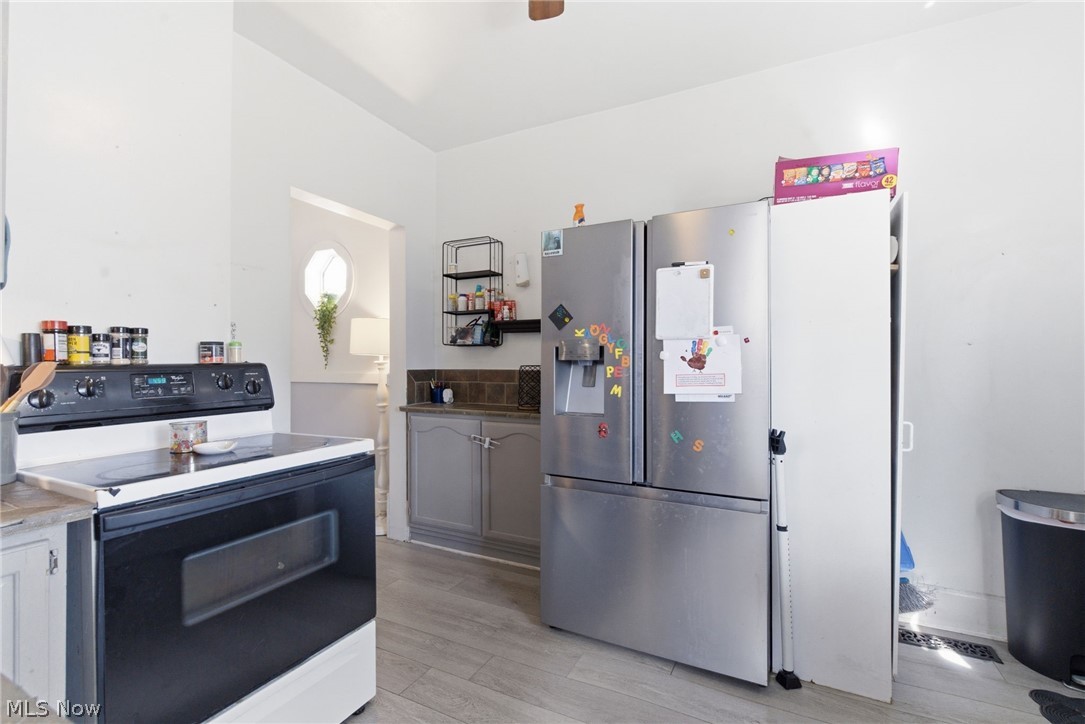 Echo Place - Residential