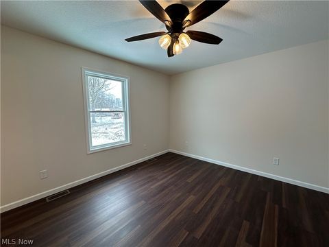 Tiny photo for 32 Maranatha Drive, Youngstown, OH 44505 (MLS # 5190031)