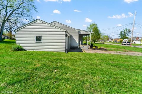 Tiny photo for 2934 Brunswick Road, Youngstown, OH 44511 (MLS # 5202574)