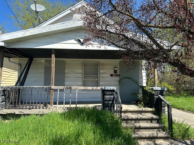 Investor special! Full rehab needed on this duplex, 2 homes on one lot. Much potential with a total of 8 bedrooms, 5-bed and 3-bed singles. Slavic Village location with lots of upside. $2200/mo estimated rent. As-is sale, looking for a savvy cash buyer.