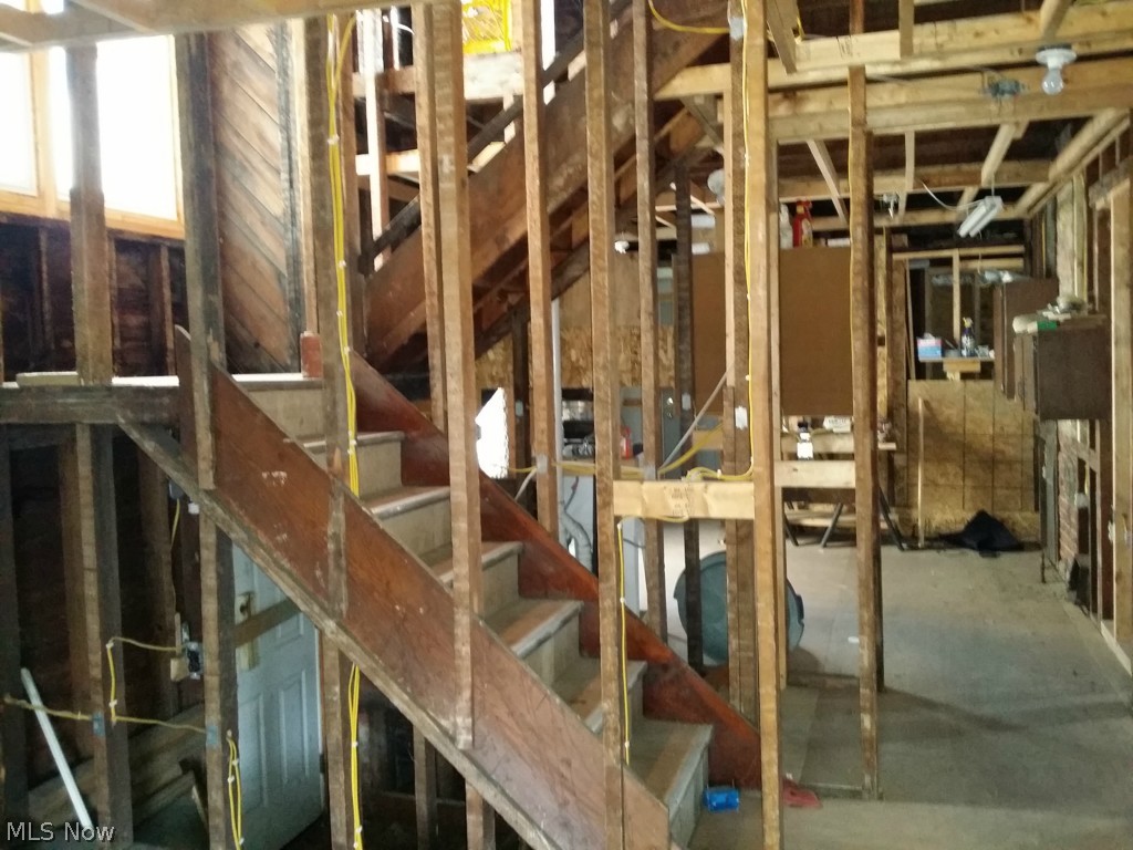 Raus & Jiroseks Allotment - Residential