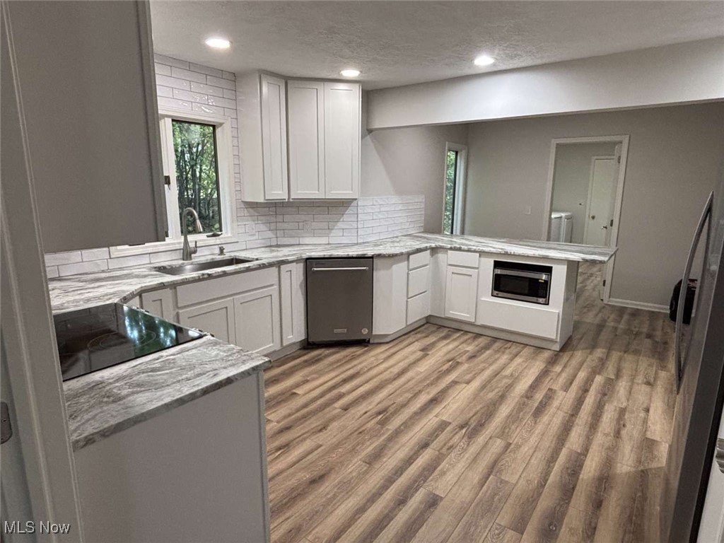 Sugar Bush Knolls - Residential