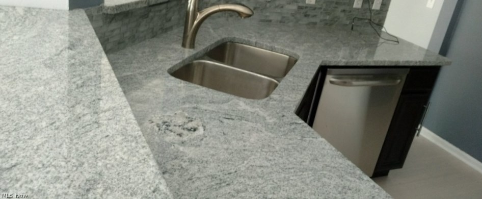 New Hampton 05 - Residential