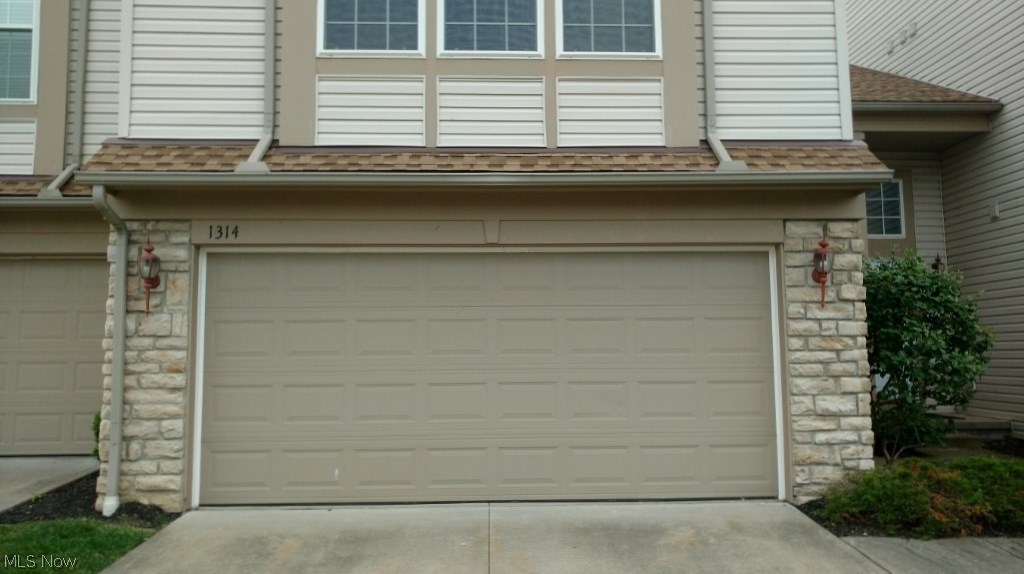 New Hampton 05 - Residential