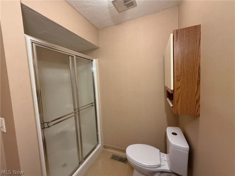Tiny photo for 12272 Woodside Court #F18, Strongsville, OH 44136 (MLS # 5240219)