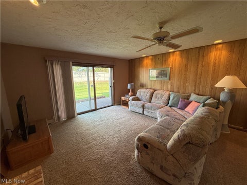 Tiny photo for 12272 Woodside Court #F18, Strongsville, OH 44136 (MLS # 5240219)