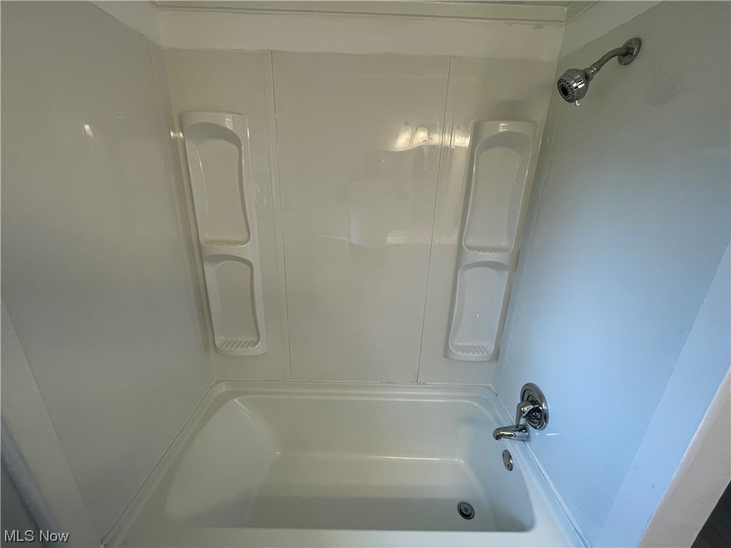 Gollin - Residential Lease