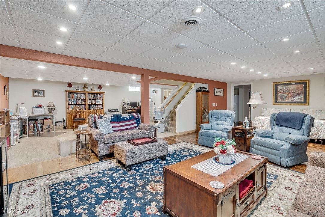 100 Saybrook Boulevard, Columbiana, Ohio image 35