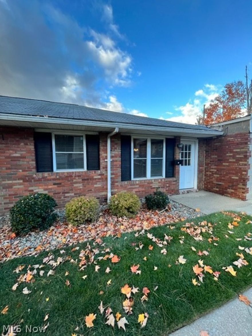 Located in Salem is this 2 Bedroom/1 Bath Ranch Condo.  The kitchen includes a stove and refrigerator which the tenant is to maintain.  There is a washer and dryer provided which the tenant is also to maintain.  There is a Wall A/C Unit, and there is electric heat.  Monthly rent is $715.00 plus the tenant pays for the electric and water services.  Landscaping and trash services are included with the monthly rent.  Full security deposit of $715.00 and first month rent is due before an approved tenant can move in.  No smoking, no pets and no Section 8.