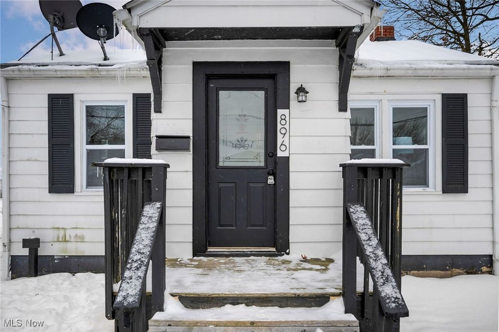 Photo of 896 Indian Trail, Akron, OH 44314 (MLS # 5184715)