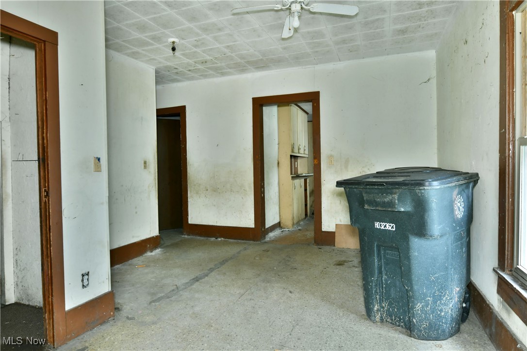 235 Forest Street, Warren, Ohio image 40