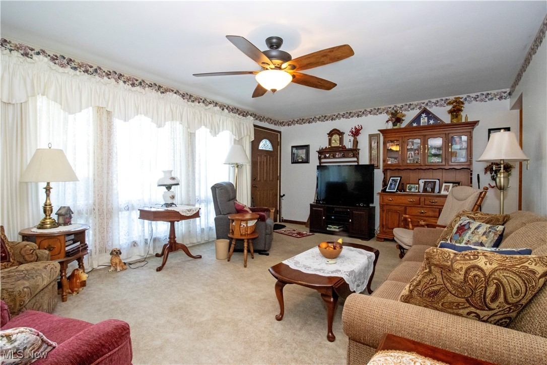 912 Ridgecrest Dr, Wooster, Ohio image 3