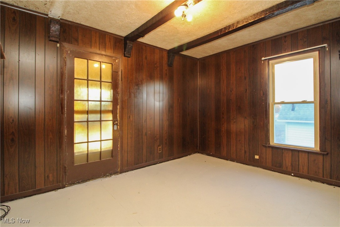 Sturgeon - Residential