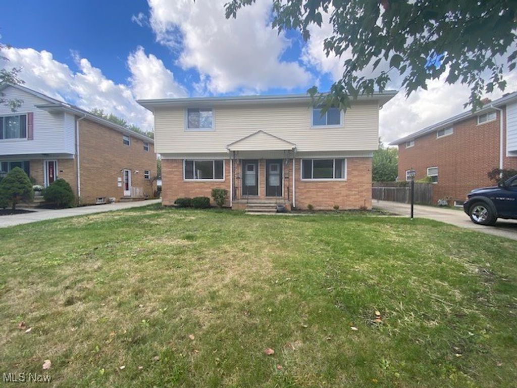 Photo of 7032 Brandywine Road, Parma Heights, OH 44130 (MLS # 5163377)