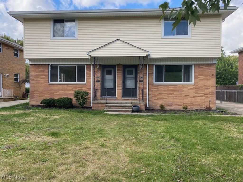 Photo of 7032 Brandywine Road, Parma Heights, OH 44130 (MLS # 5163377)