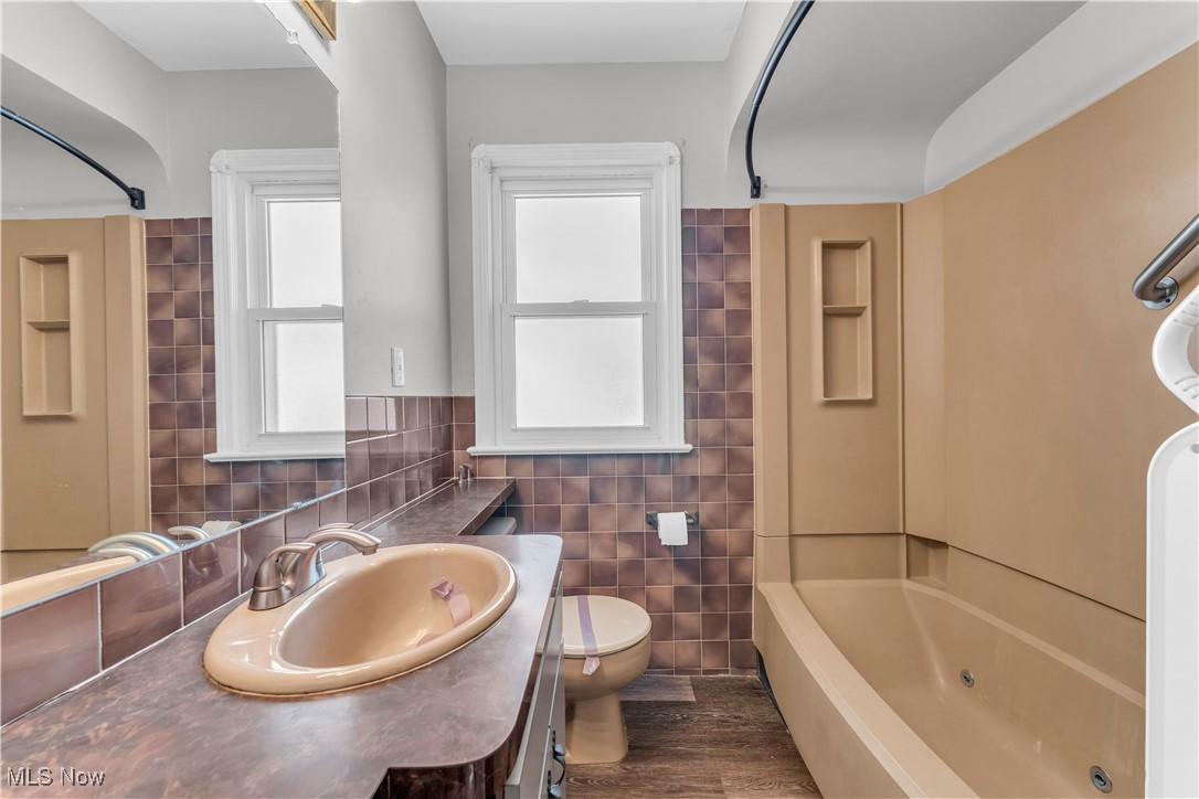 Ridgwood Gardens Sub - Residential Lease