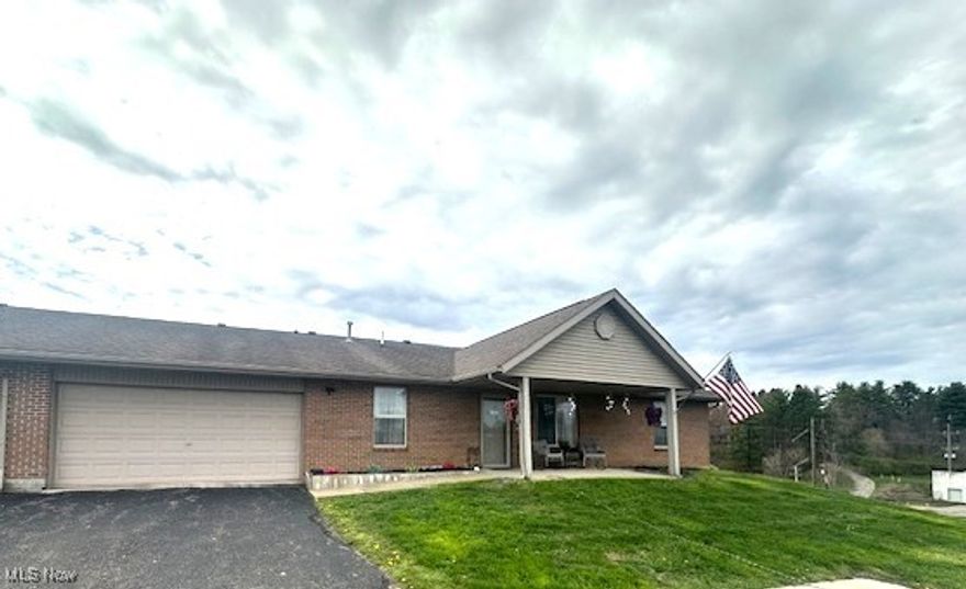 Spacious condo located in the Maysville SD.  Features large 2 car garage, galley kitchen, 2 bedrooms, 2 full baths, dining area, laundry hook ups, attic space over the garage for storage, covered front porch for enjoying the warm weather days.
$175 Monthly Association fees, exterior insurance, covers snow removal, trash, grass mowing, mulching and reserve fee.  $400 reserve fee due at closing from new owner.  Bylaws are in the supplements