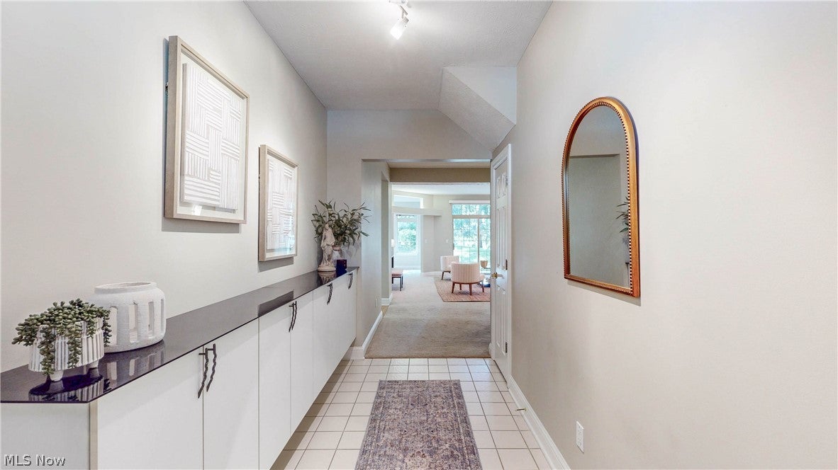 3158 Richmond Road 3158