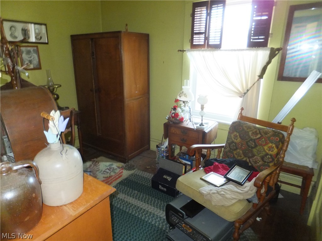 C & J Henritzes - Residential