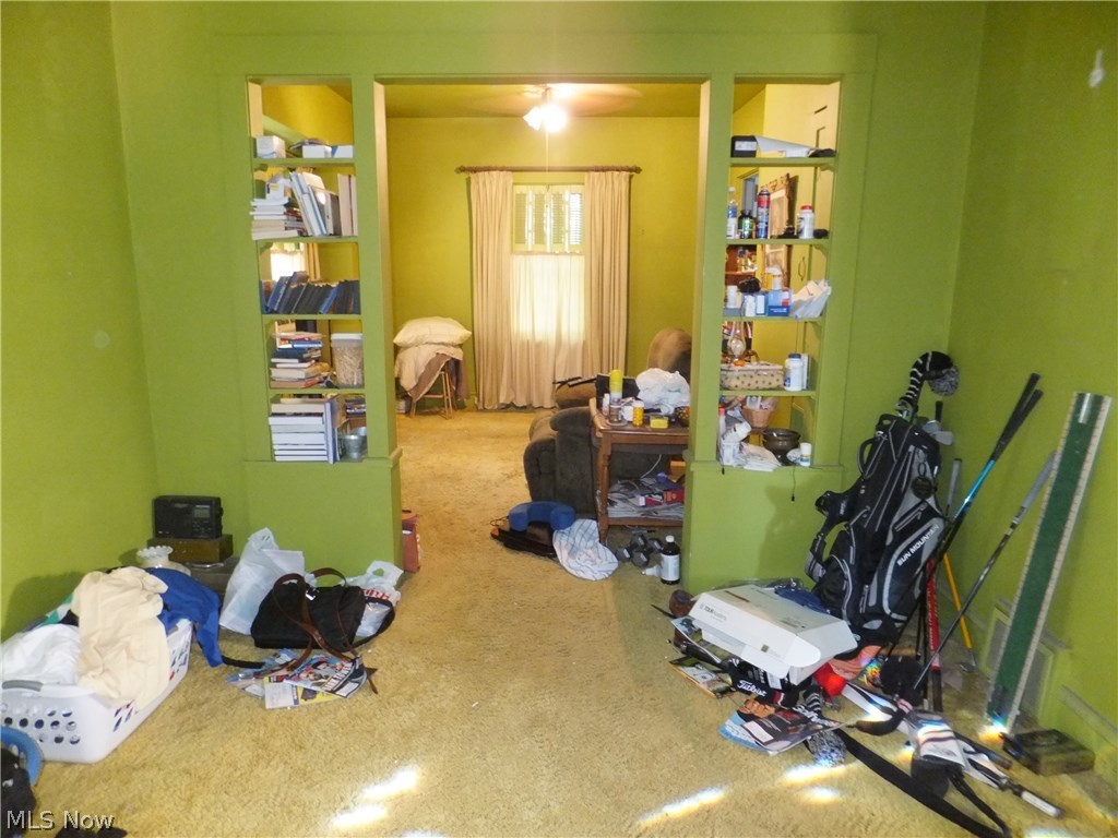 C & J Henritzes - Residential