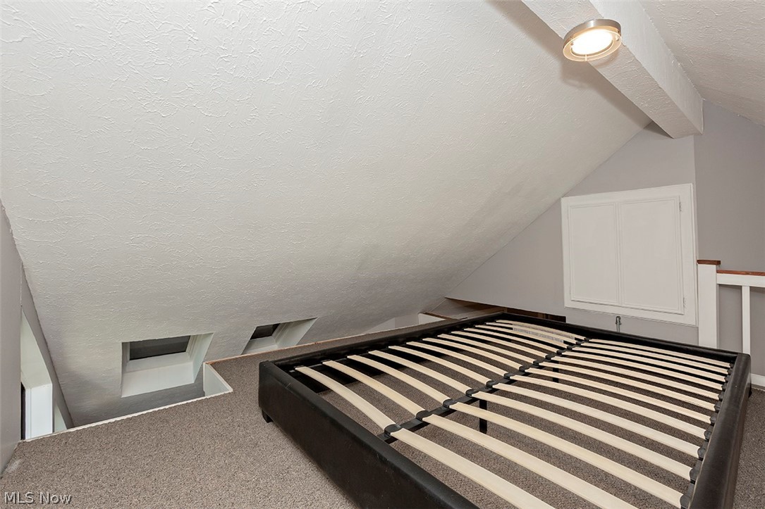 Burlington Geauga Condo - Residential