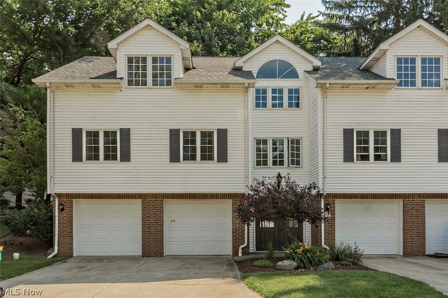 A 3rd floor condo, with low maintenance and incredible natural lighting! Wood Floors welcome you into a bright, open floor plan with skylights and vaulted ceilings! The kitchen is seamlessly connected and looks over the rest of this condo! Also included is a full bath, laundry room and a second floor loft/bedroom.
This home has access to a one car attached garage. Located in the heart of Chardon and near restaurants, banks, schools, library, 
and Chardon Square!