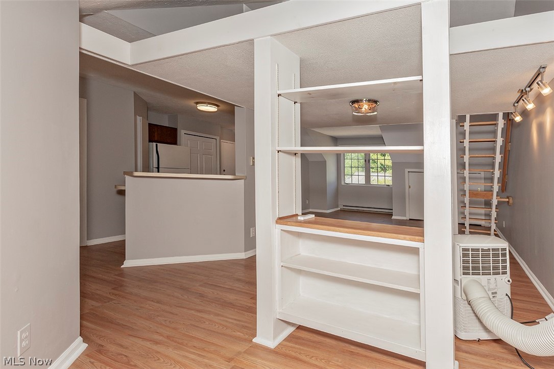 Burlington Geauga Condo - Residential