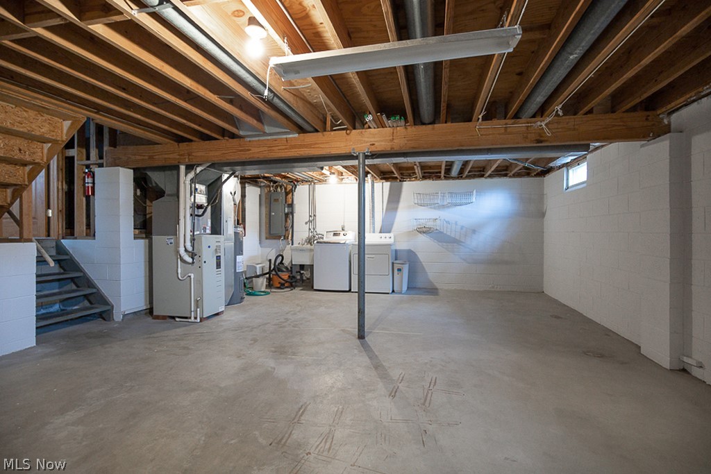 Creekside Village - Residential