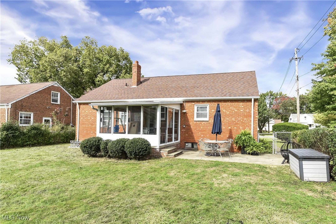 Sunshine Realty Inc 01 - Residential