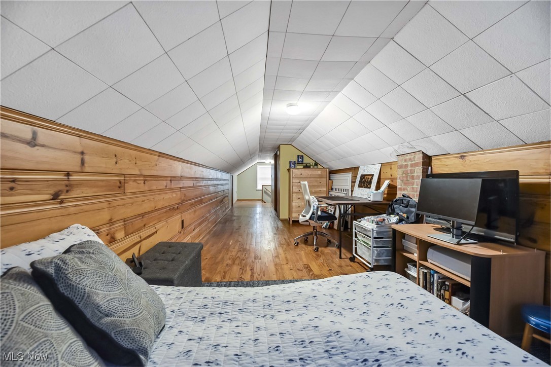 Sunshine Realty Inc 01 - Residential