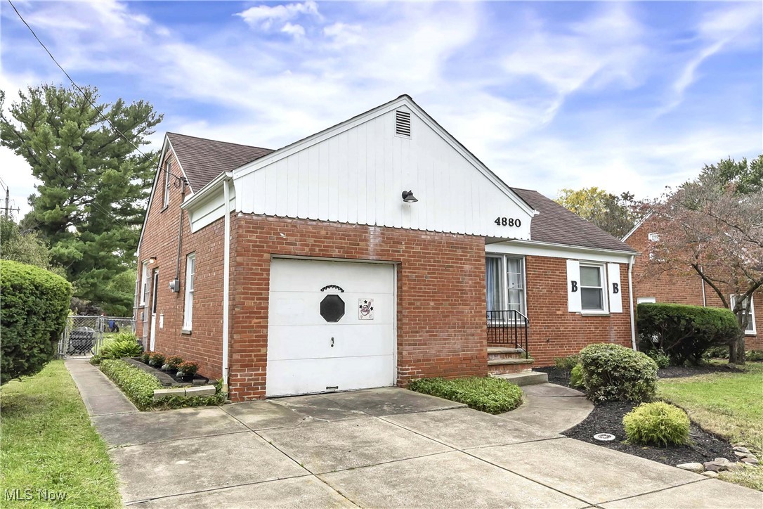 Sunshine Realty Inc 01 - Residential