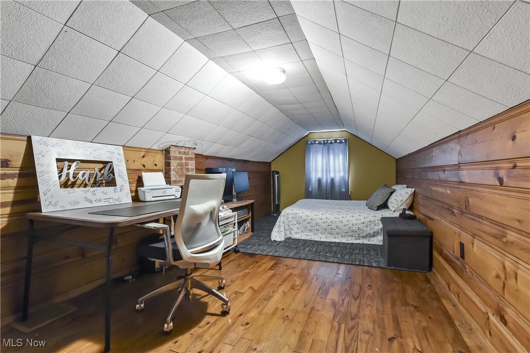 Sunshine Realty Inc 01 - Residential