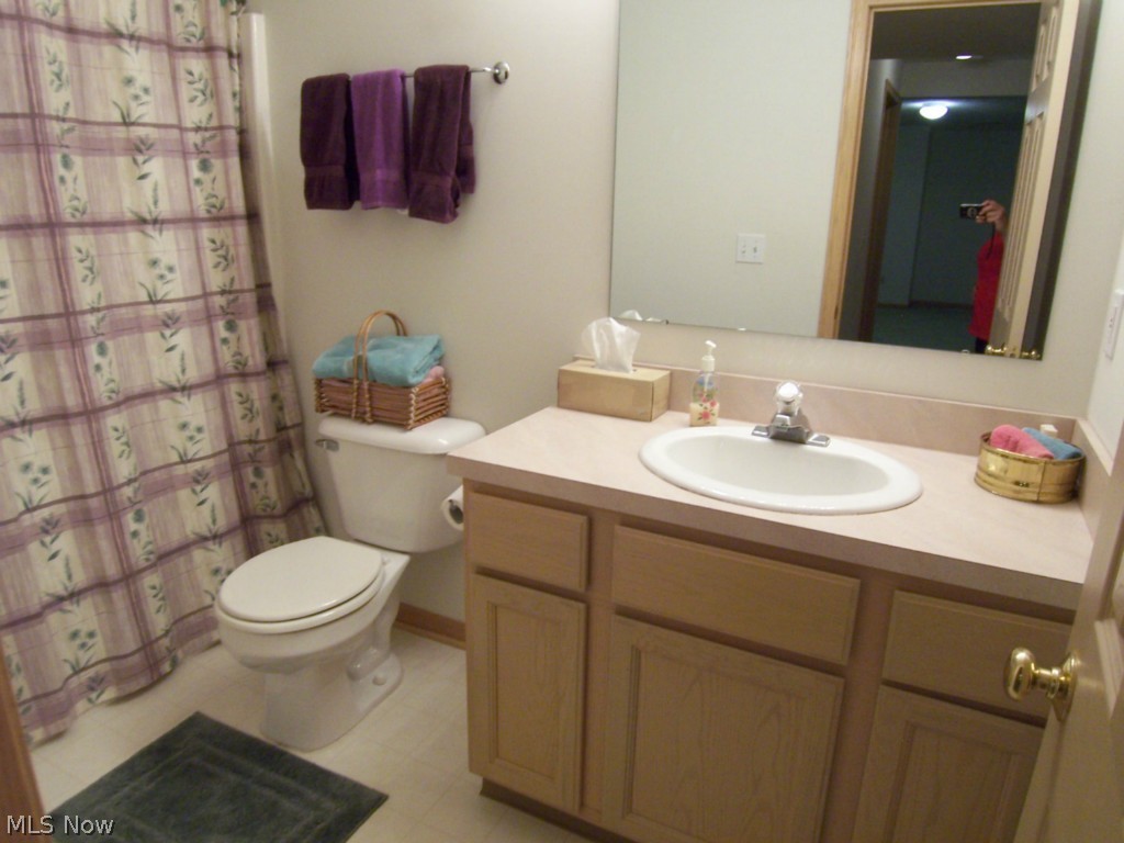 Woodbury Condo - Residential