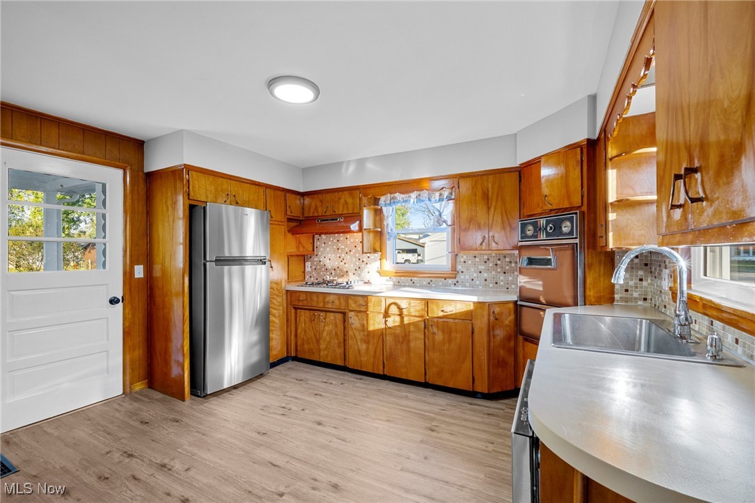 Toomeys Add - Residential