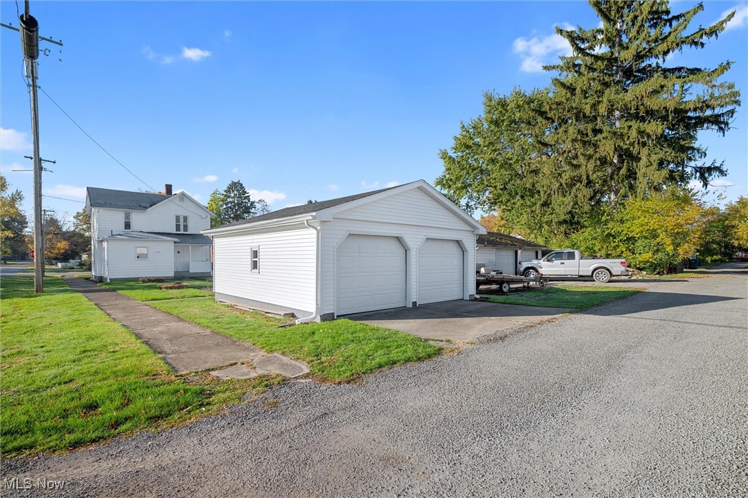 Toomeys Add - Residential