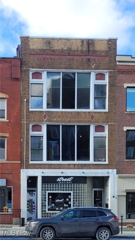 Great opportunity to own this 3-unit in downtown Akron close to several amenities including restaurants, hospital, university & much more. The first-floor unit is currently a retail space and includes a finished basement, 2nd & 3rd floor units are apartments. There is street parking in front & parking in the back of the property. Updates include a tankless hot water tank, serves the whole building '22, Unit 1 renovated in '21 & new window in '22 & roof resealed in '22. Units 1 & 2 are currently rented.