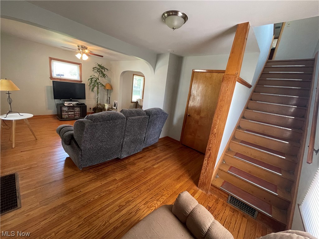 Lake Shore Land - Residential