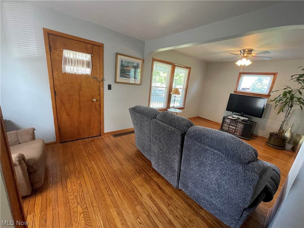 Lake Shore Land - Residential