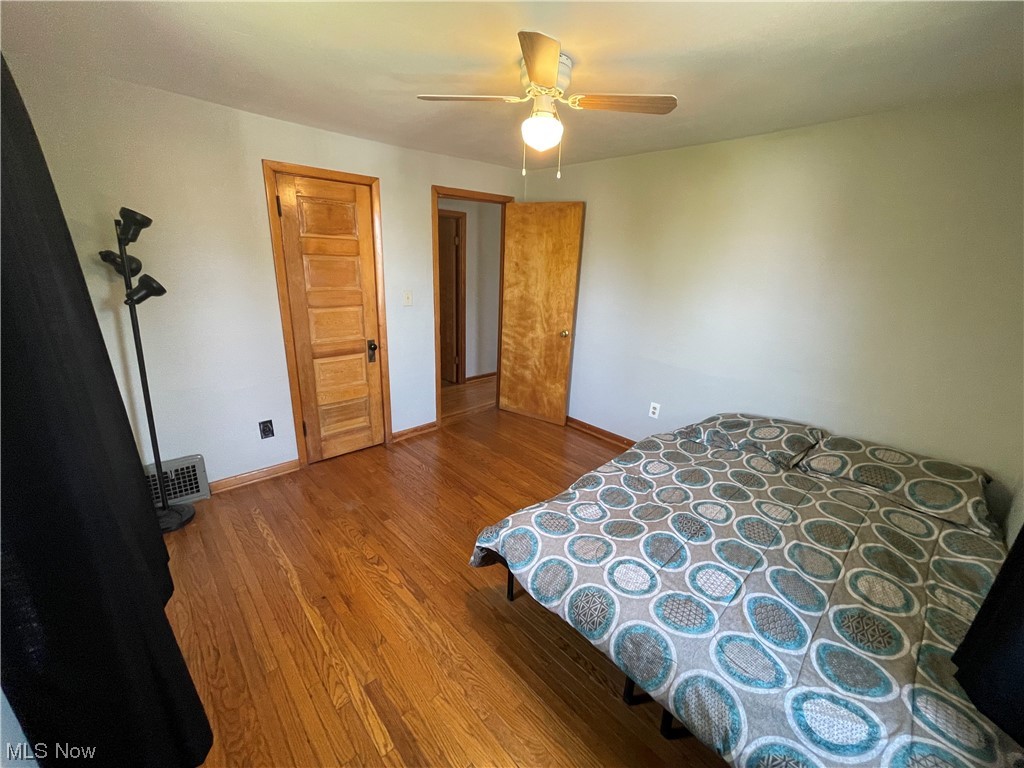 Lake Shore Land - Residential