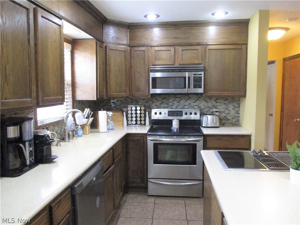 Angiline - Residential