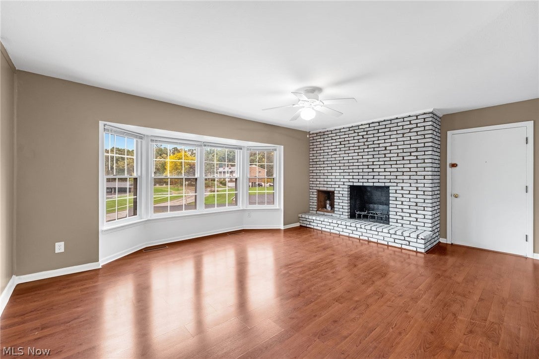 6910 Carriage Hill Drive 204
