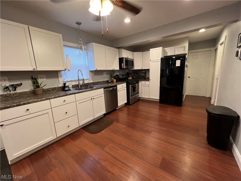 J H Mccall Inc Bedford Hlnds - Residential