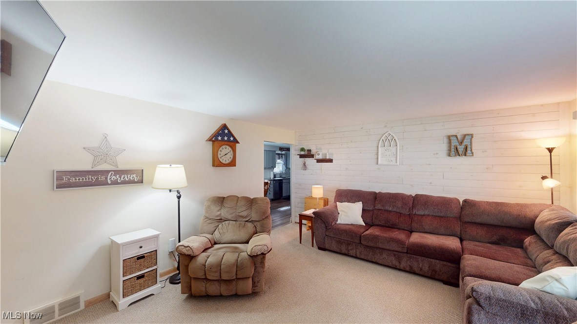 Applewood Acres - Residential