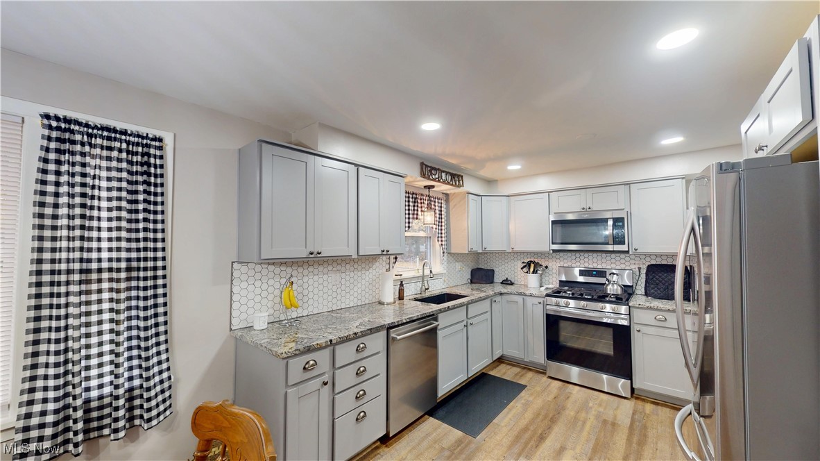 Applewood Acres - Residential