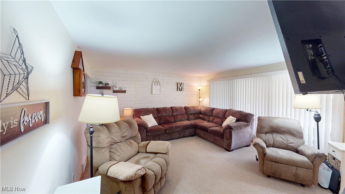 Applewood Acres - Residential