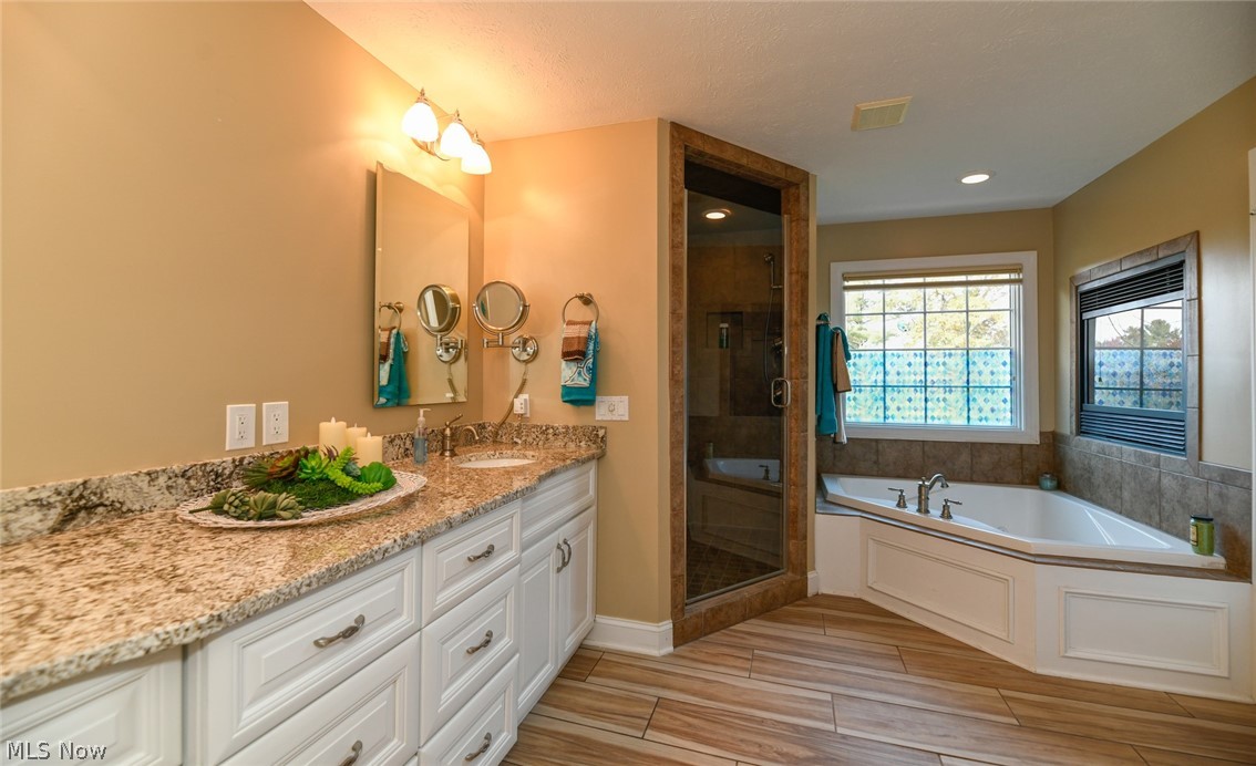 Canterbury on the Lakes - Residential