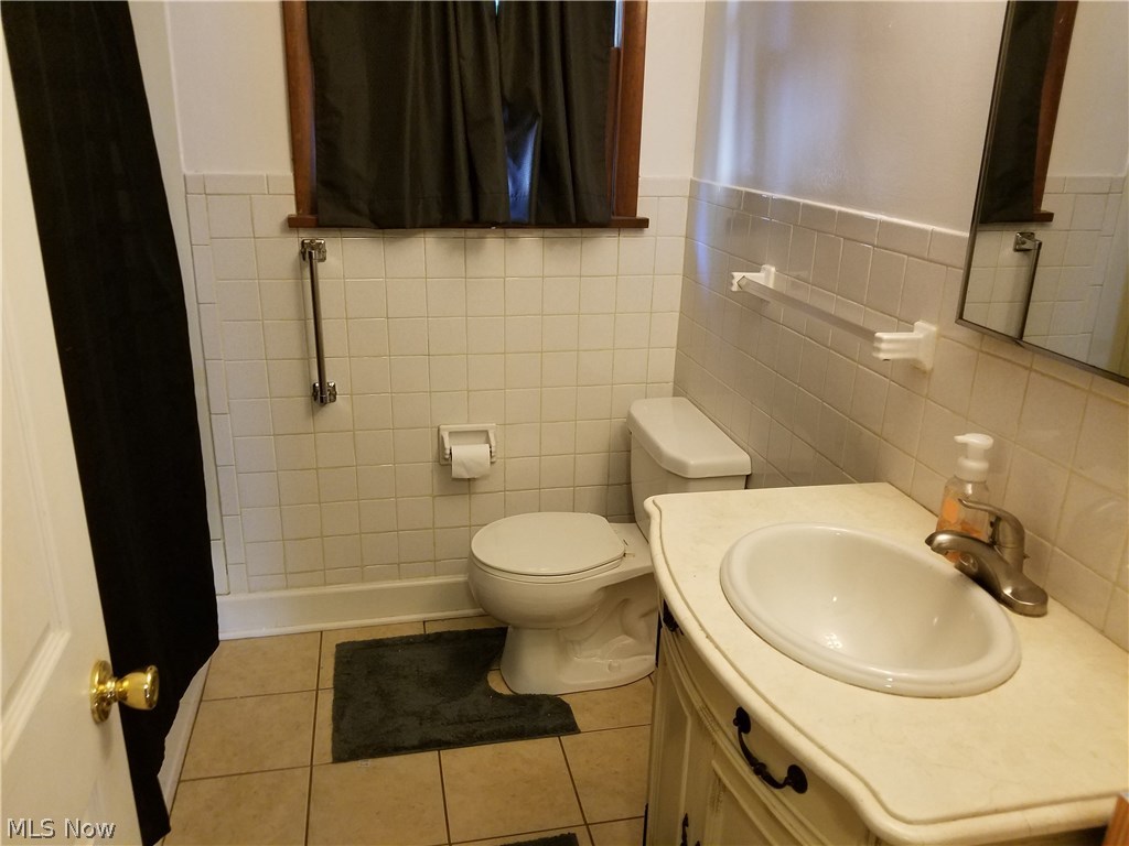 Hubbard Manor - Residential