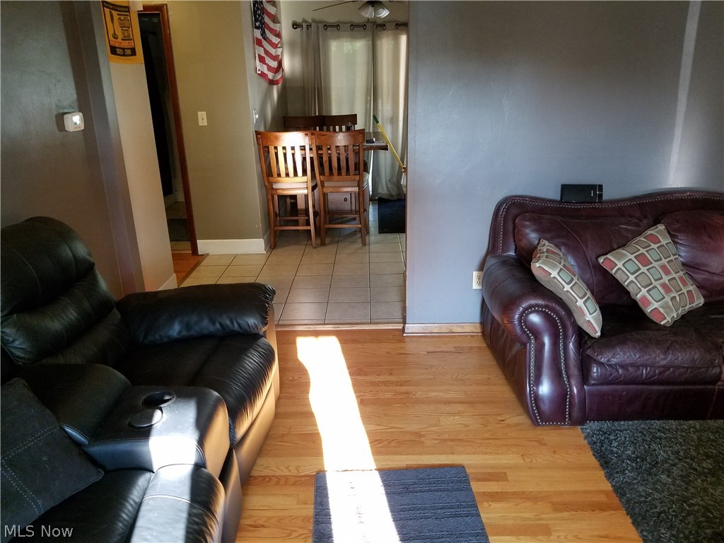 Hubbard Manor - Residential