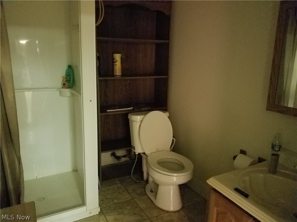 Hubbard Manor - Residential