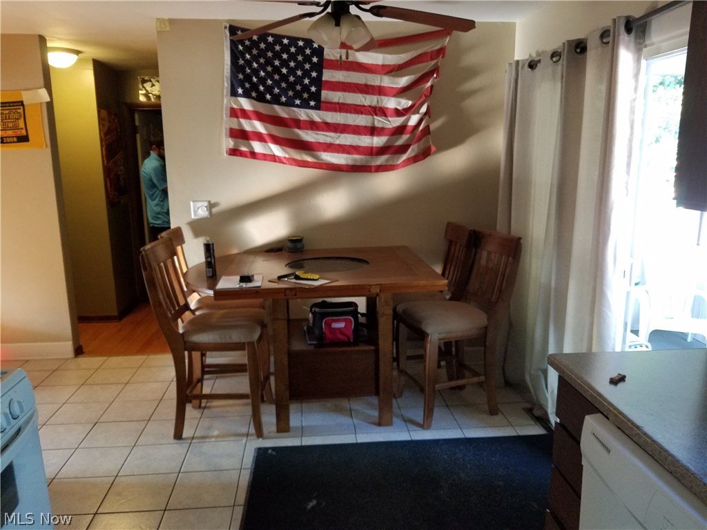 Hubbard Manor - Residential